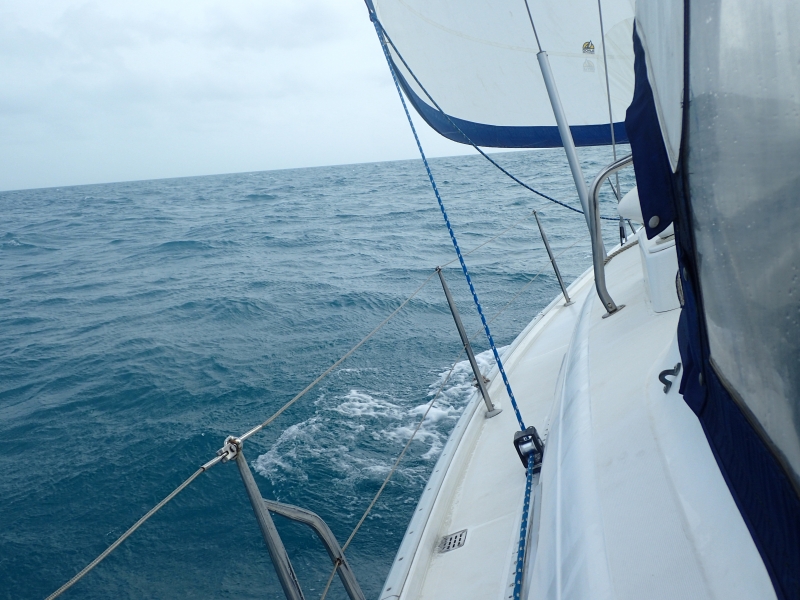 SAILING TO SOUTHWATER CAYE